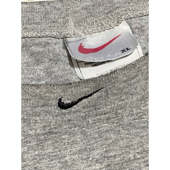 Vintage Nike Shirt Men’s XL Gray Tank Sleeveless Center Swoosh Basketball Y2K - Picture 8 of 8